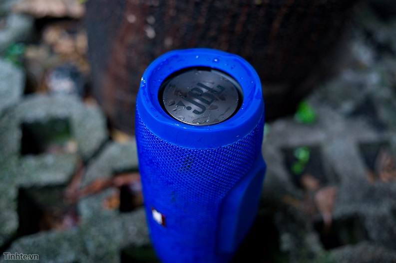 jbl_charge_3_Tinhte_07.jpg